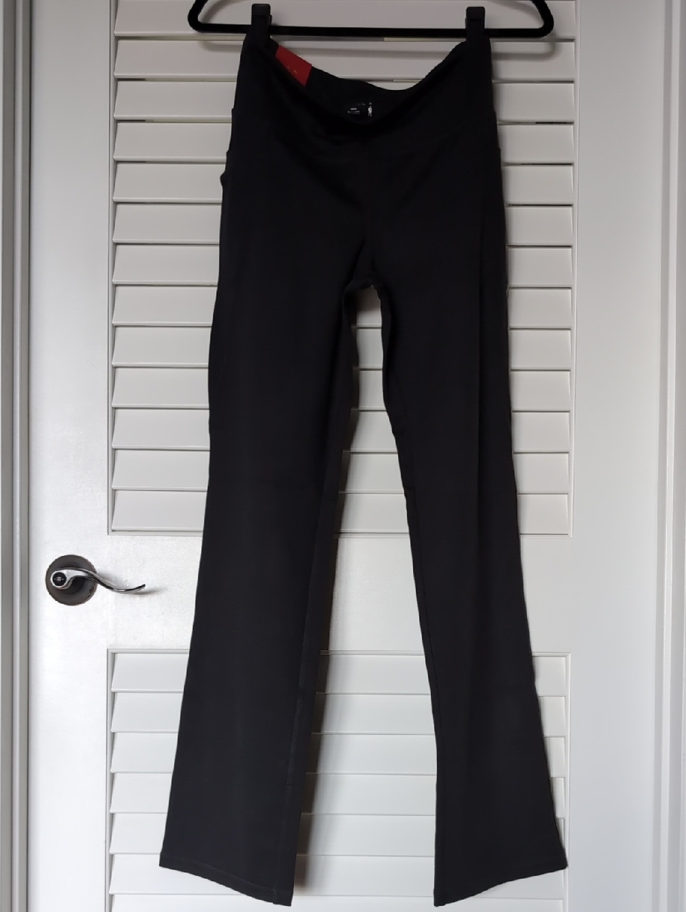 Jockey Black Boot-Cut Premium Pocket Yoga Pant. Sz.M